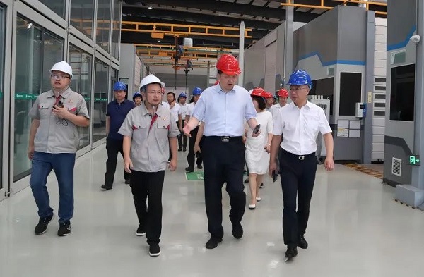 領導現場觀摩中集凌宇 領導現場觀摩中集凌宇