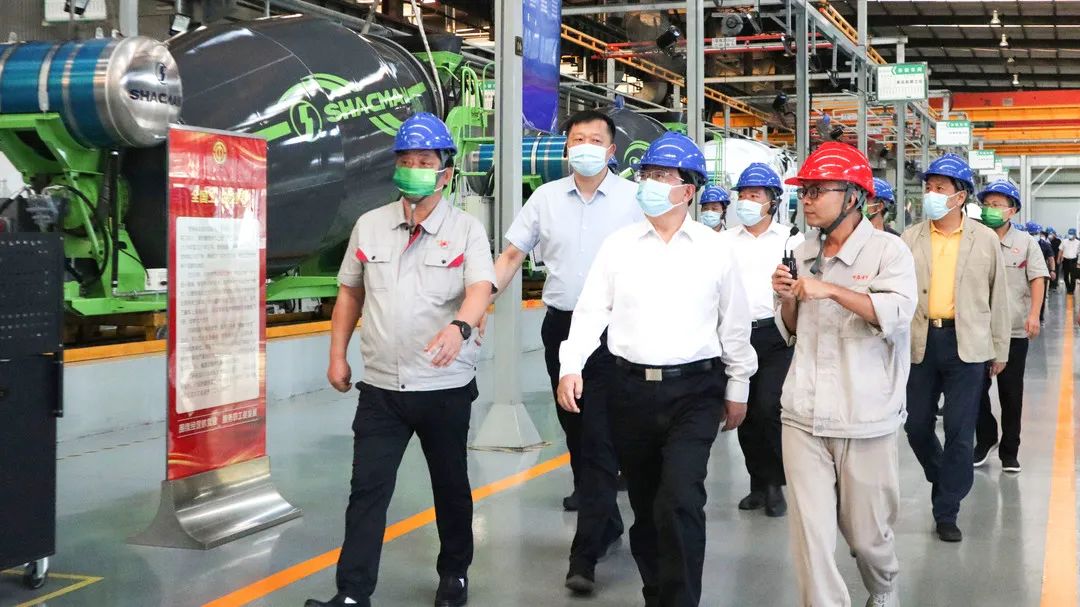 洛陽市委副書記、市長徐衣顯一行調研中集凌宇